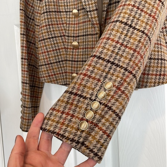 Elie Tahari cropped blazer - Picture 2 of 8